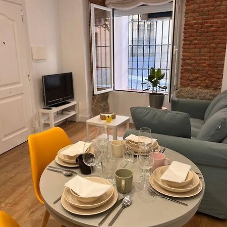 Apartamento Atocha/Reina Sofia Madrid Kültér fotó